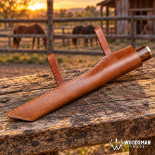 Load image into Gallery viewer, Walnut Trailcrest™ Carbon Steel Seax Knife – Walnut Handle &amp; Brass