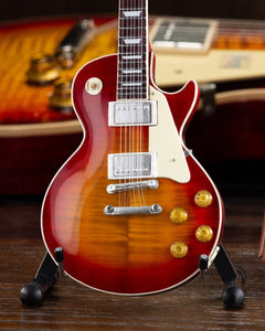 Gibson Les Paul 1959 Standard Cherry Burst Axe Heaven Miniature Guitar 1:4 Scale Framed Collectible Wall Hanging