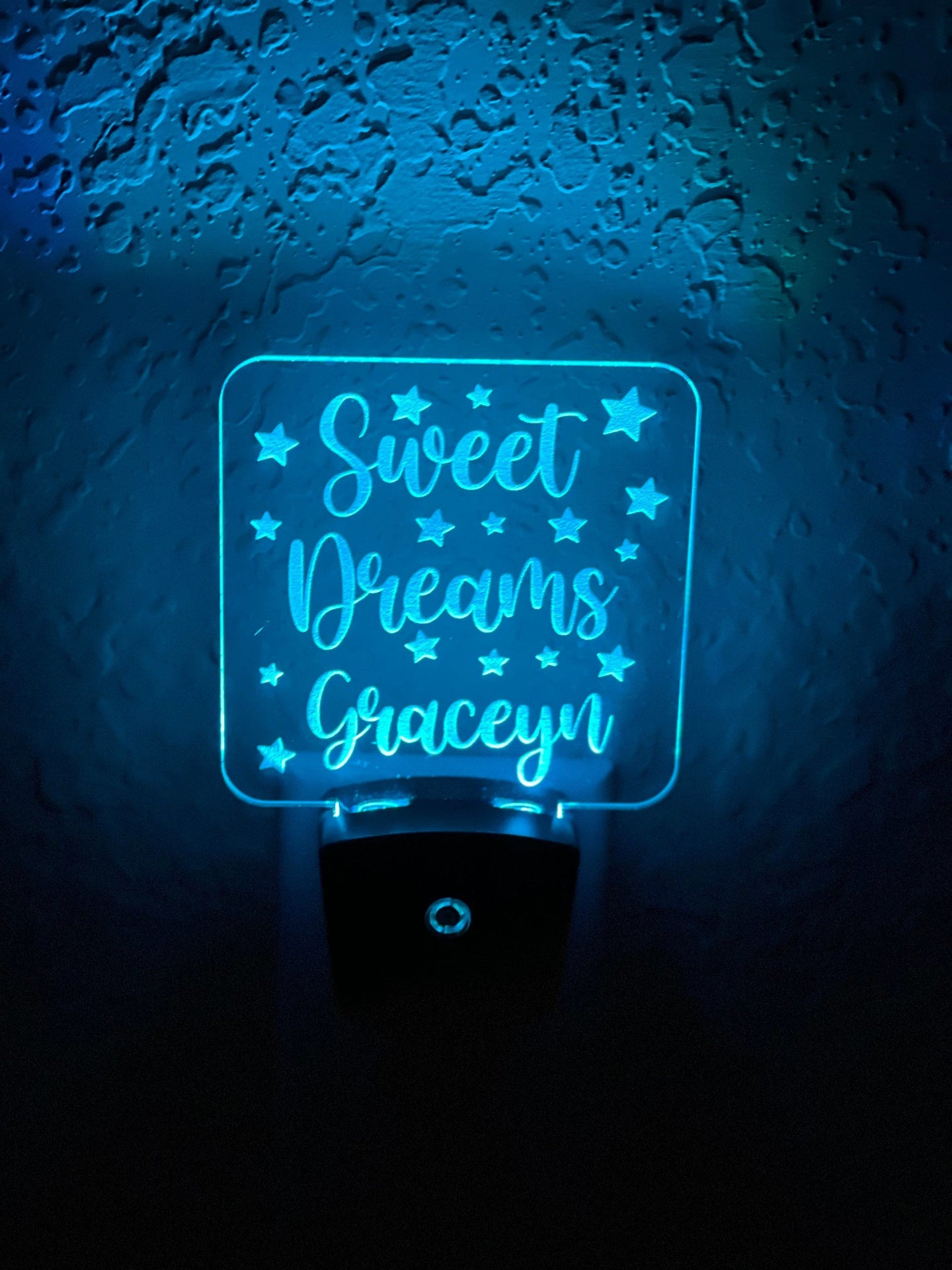Personalized LED Sweet Dreams Night Light | 7 Color Changing | Plug in Night Light | Name Light | Children's Night Light | Kids Room Light